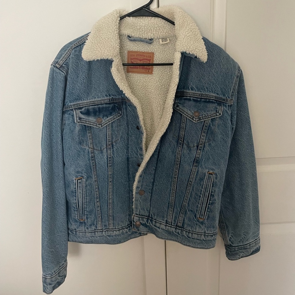 Levi’s Sherpa Lined Denim Trucker Jacket Women’s Small | Blue Fleece Jacket